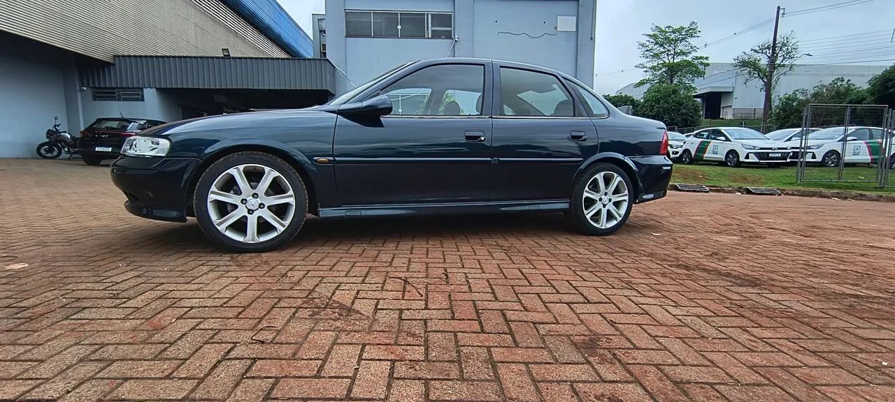 Chevrolet Vectra Vectra GLS/Expres.2.2/ 2.0 e 2.0 CD 8V 2000