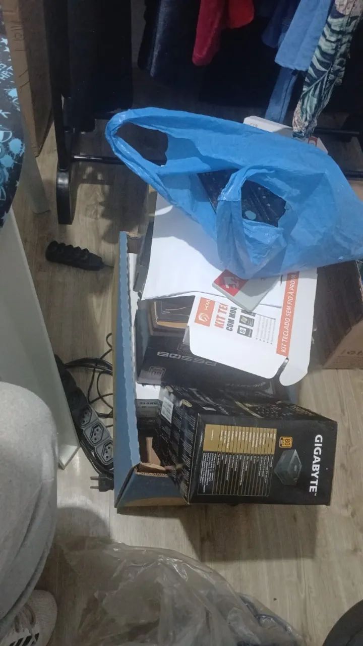 Material Usado e quebrado