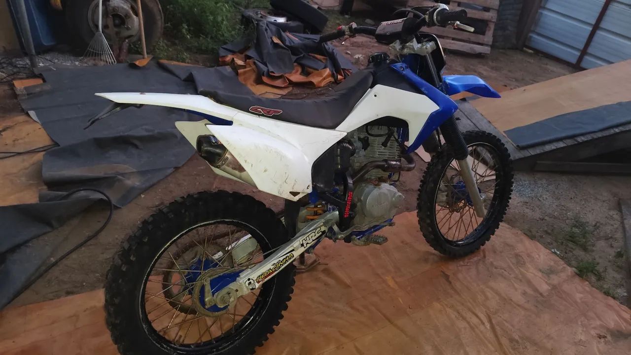 Vendo CRF 230 2008 