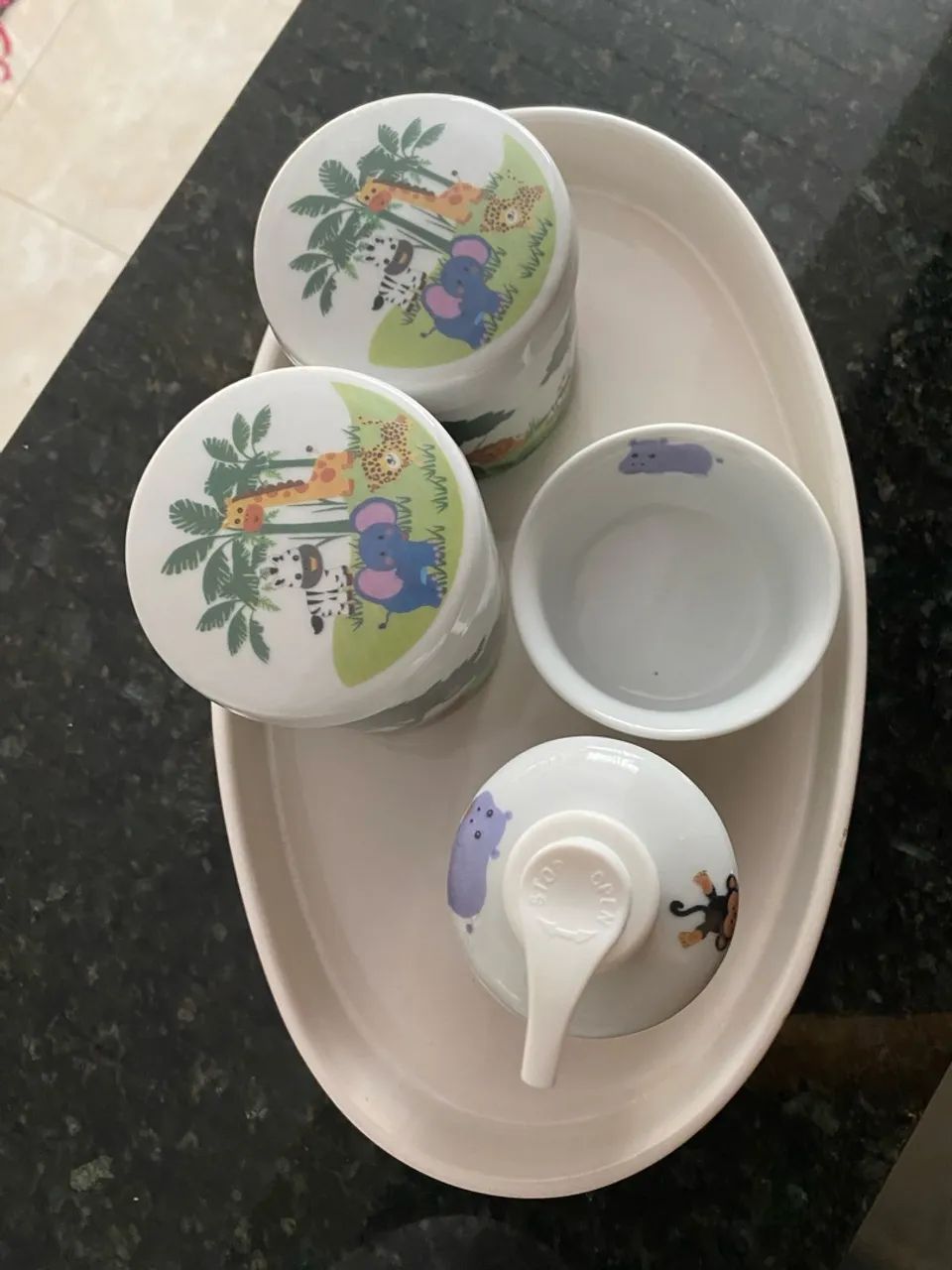 Kit Higiene Bebê porcelana  - Foto 2