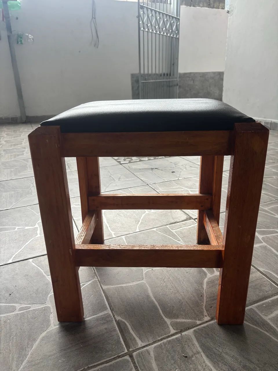 Bancos de madeira  - Foto 4