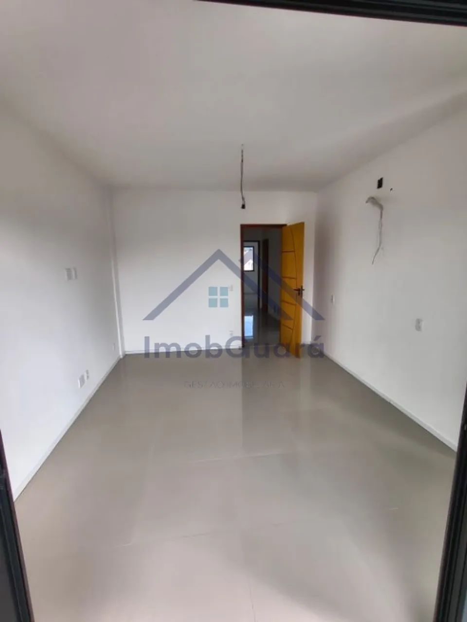 Casa Duplex com 3 Quartos, Sendo 1 Suíte com Varanda! - Foto 5