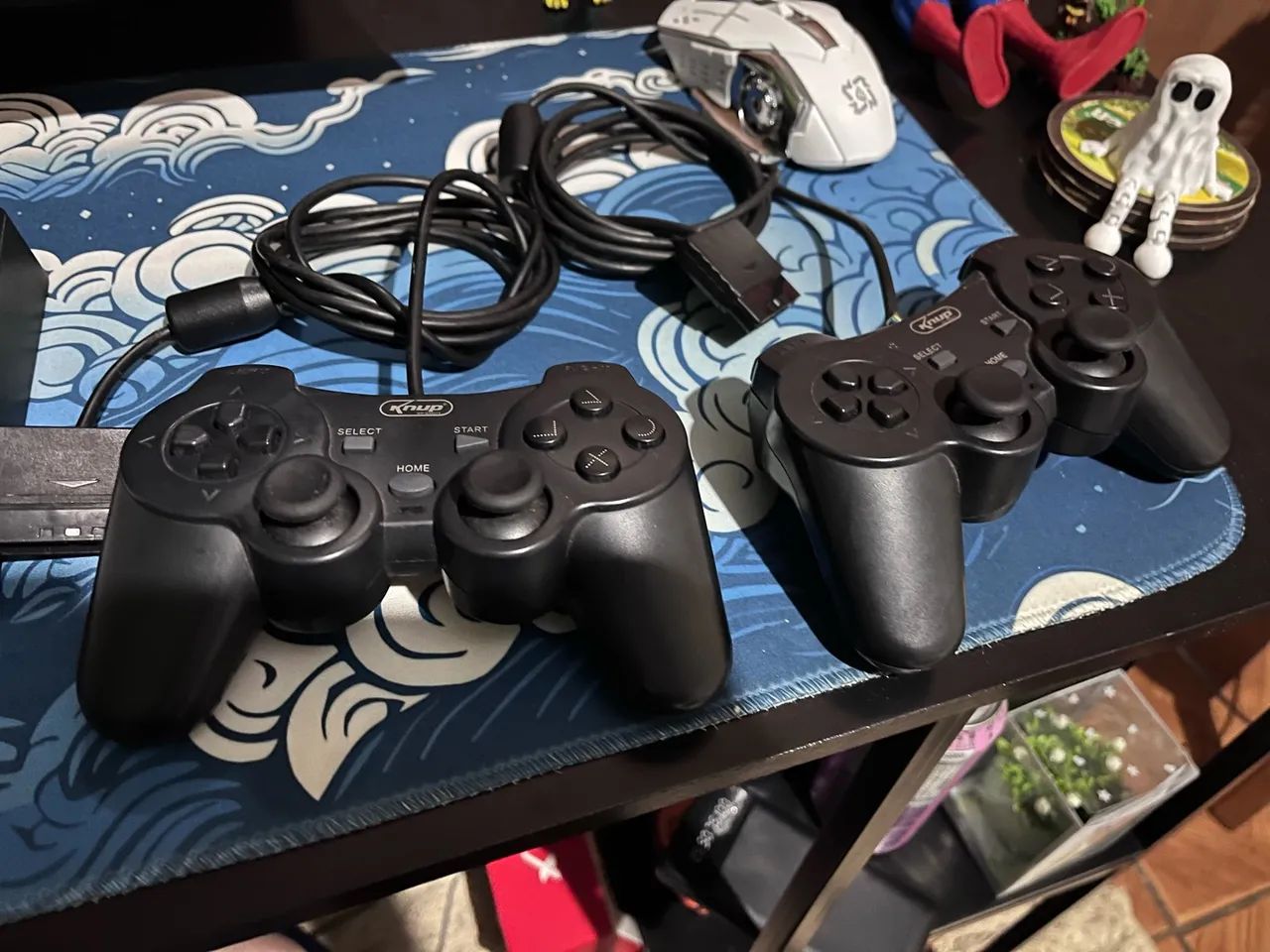 Dois Controles de ps2 com fio  - Foto 4