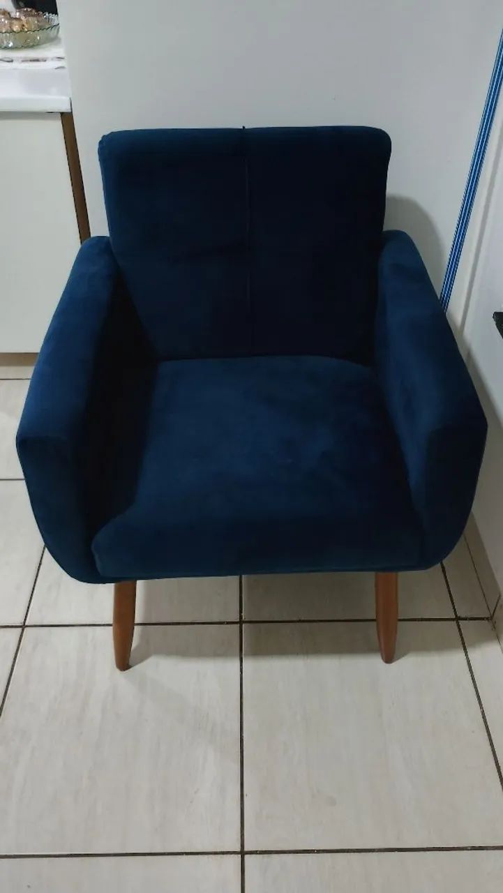 Poltrona NOVA azul marinho