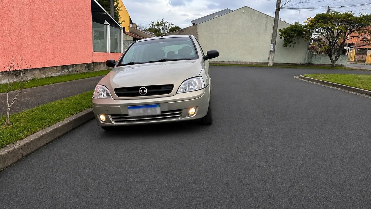 Chevrolet Corsa Corsa Hatchback 1.0 MPFI 8V 71cv 5p 2004