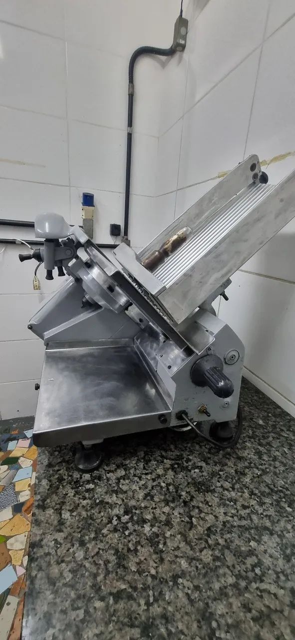Fatiadora Filizola Automática 101s - Foto 4