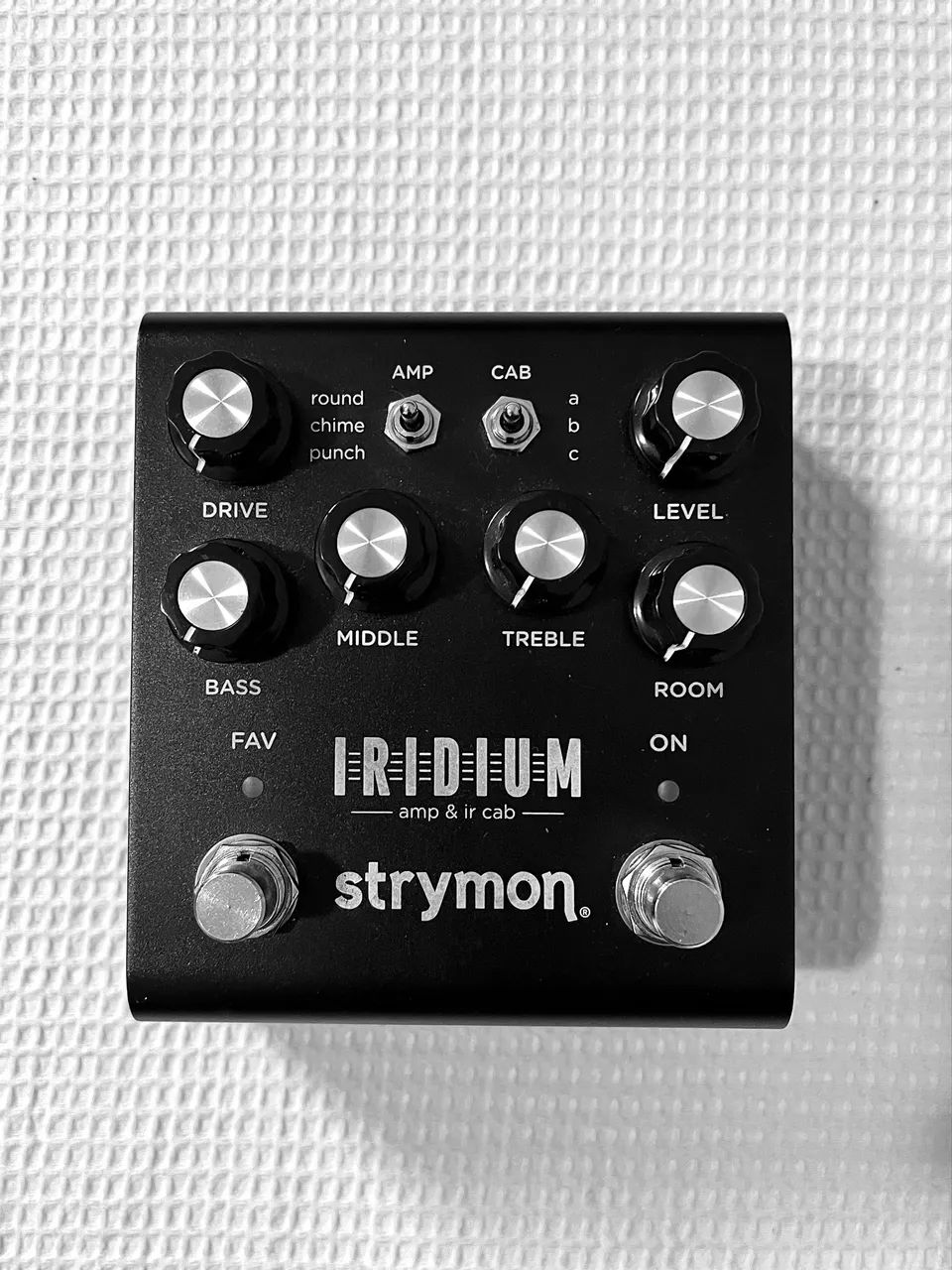 Strymon Iridium Pedal - Instrumentos musicais - Jardim Irapiranga