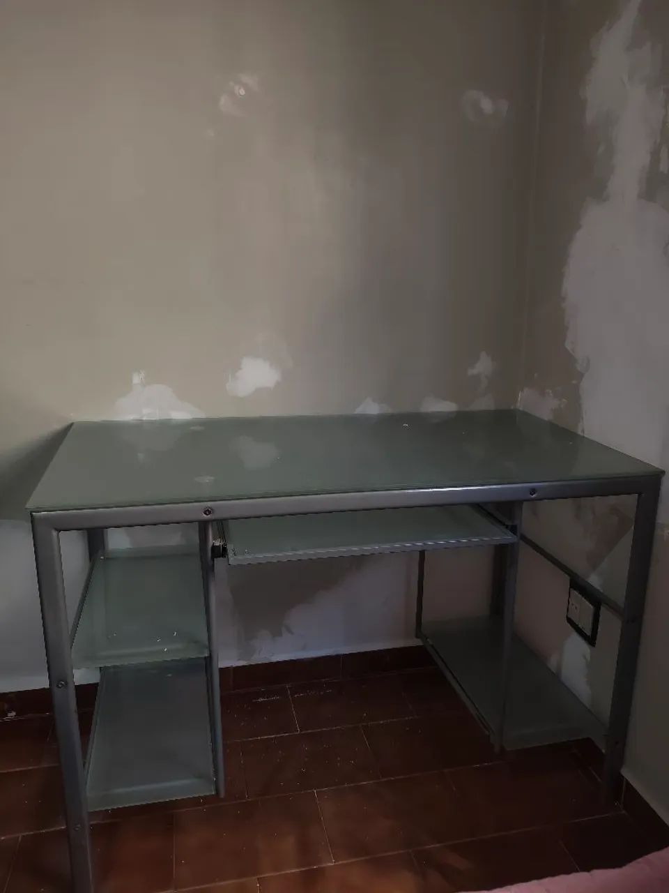 Escrivaninha de vidro - Foto 2
