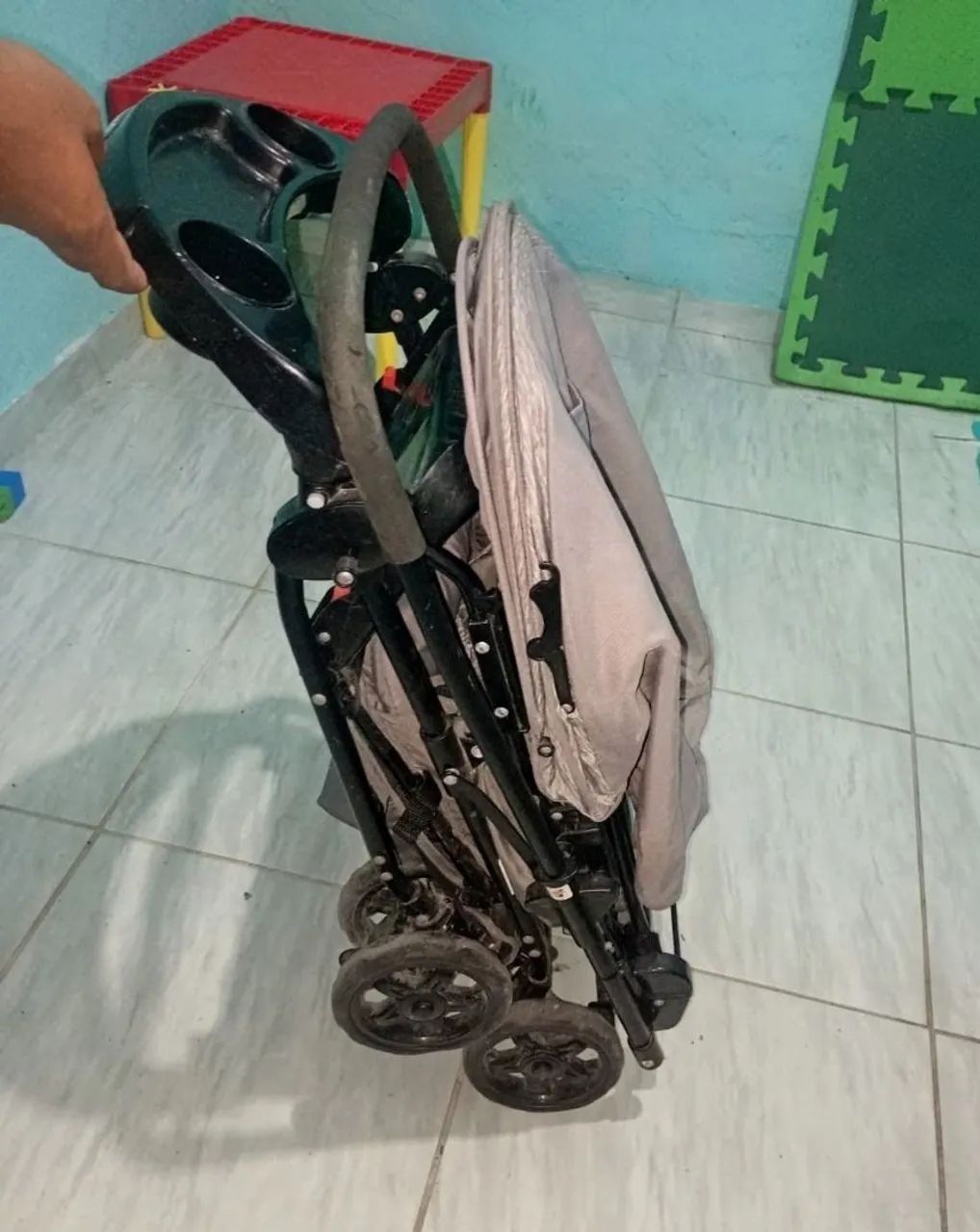 carrinho de bebê - cosco - cinza  - Foto 5