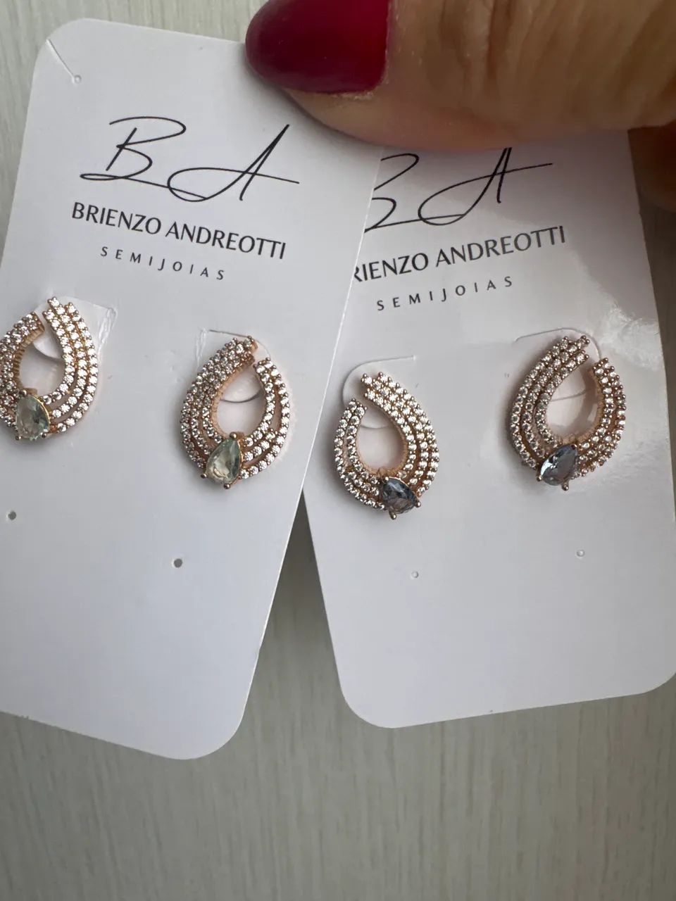 Conjunto com 04 Brincos 