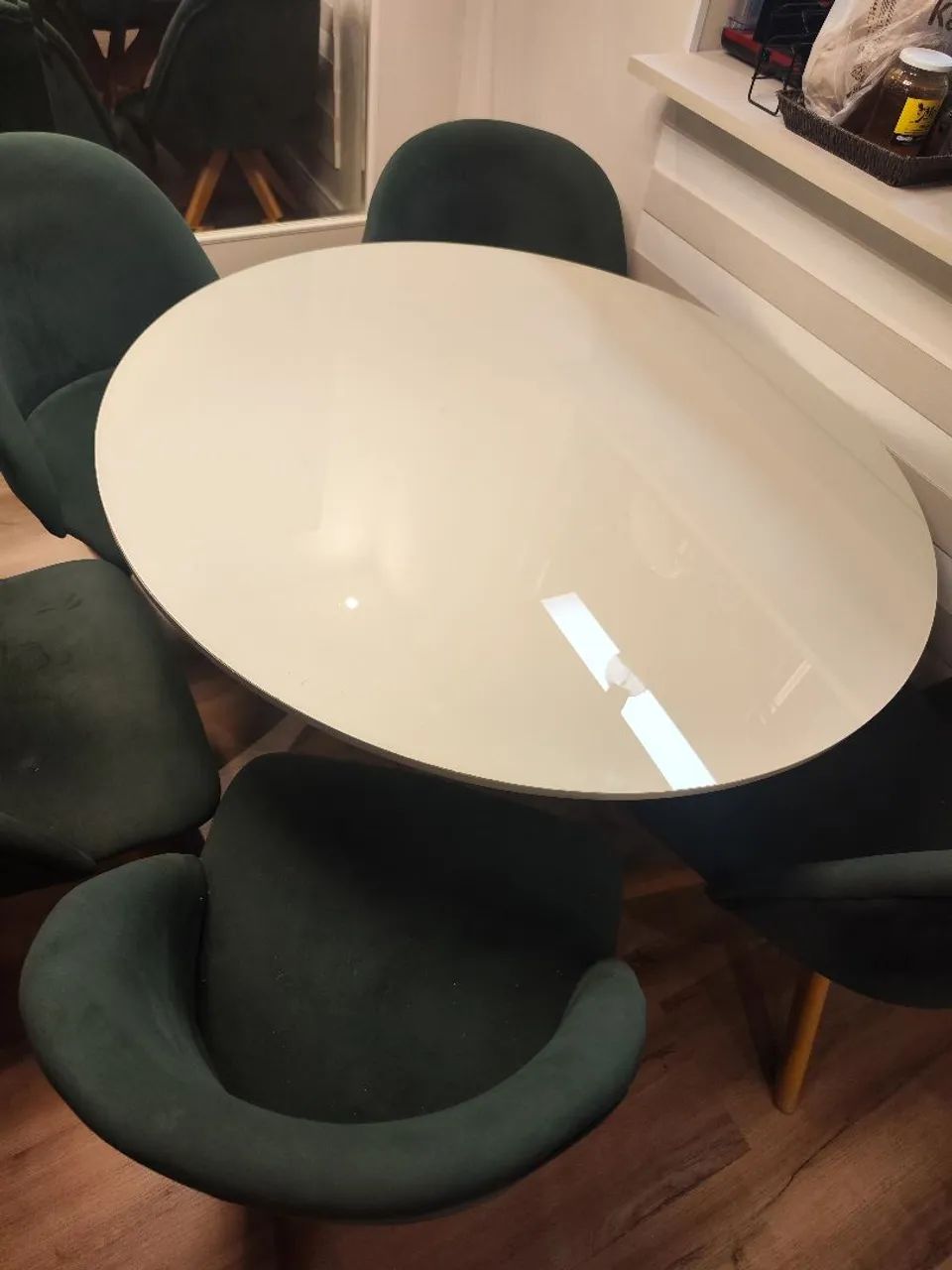 5 Cadeiras em ótimo estado (mesa de brinde) - Foto 5