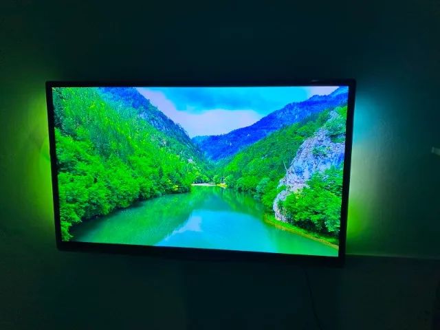 SMARTV PHILLIPS AMBILIGHT 42 - 3D