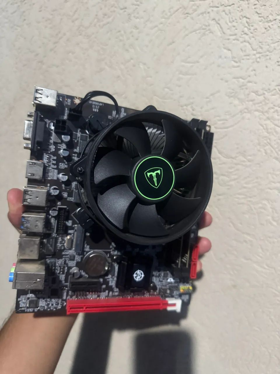 Placa mãe Tgt e i5 4590 com 16gb ddr3