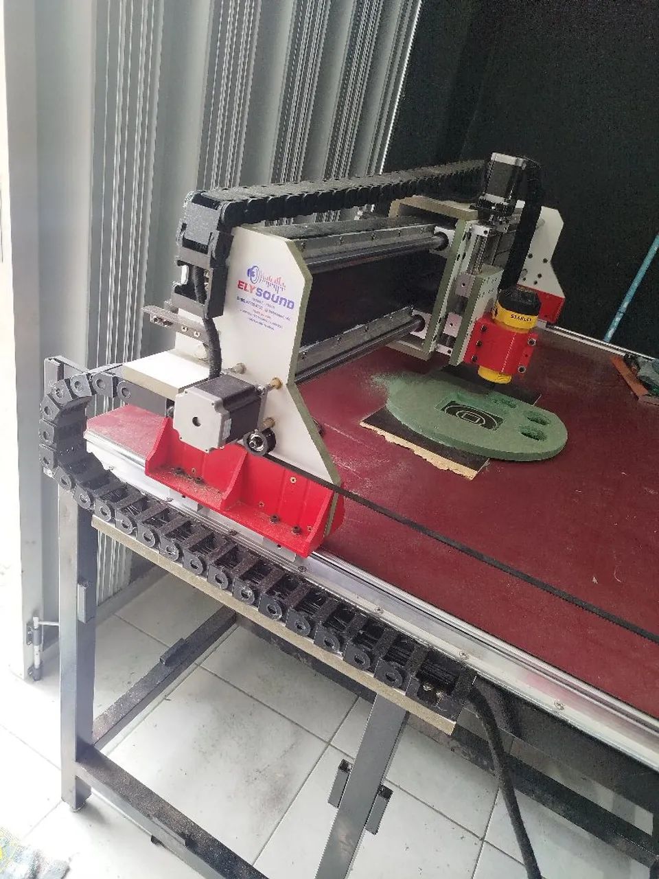 CNC router  - Foto 2