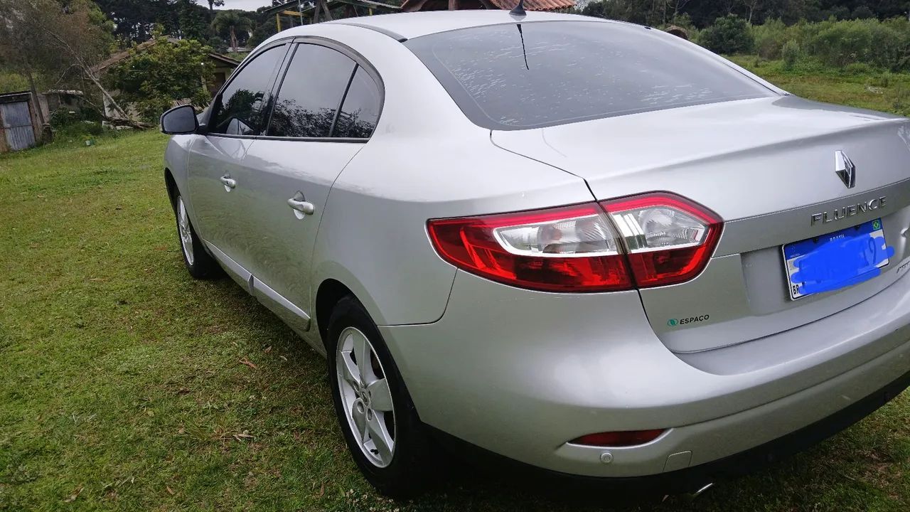 Renault Fluence SED. DYNAMIQUE 2.0 16V FLEX AUT. 2013