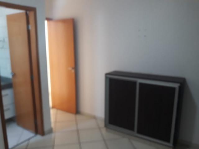3 Quartos com 1 suíte com armários no Village dos Alpes - Foto 2