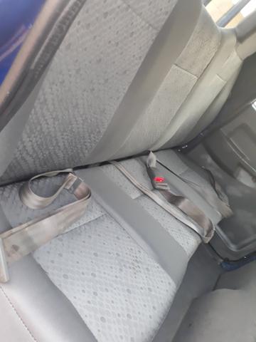 Kia Bongo 2.7 4X4 diesel cab. Dupla 2005 - Foto 8