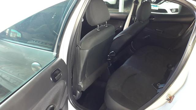 Peugeot 207 - Foto 7