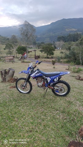MOTO CRF 230