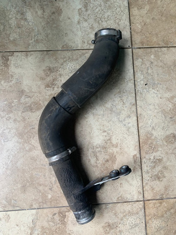 Mangueia/cano intercooler hyundai hr 2016/2020 original