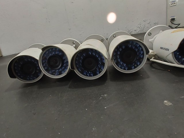 Câmera Hikvision ip full hd - Foto 2