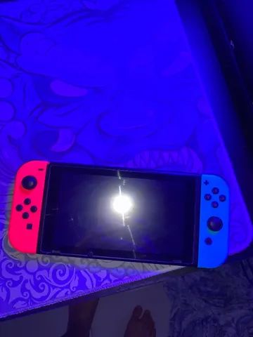 Nintendo Switch V1 DESBLOQUEÁVEL - Azul Neon / Vermelho Neon