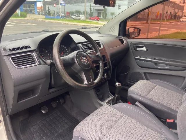 Volkswagen Fox 1.0 Mi 2014 (Completo) - Foto 7