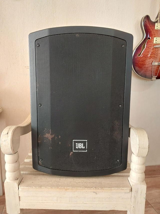 Caixa Ativa Jbl JS-15Bt