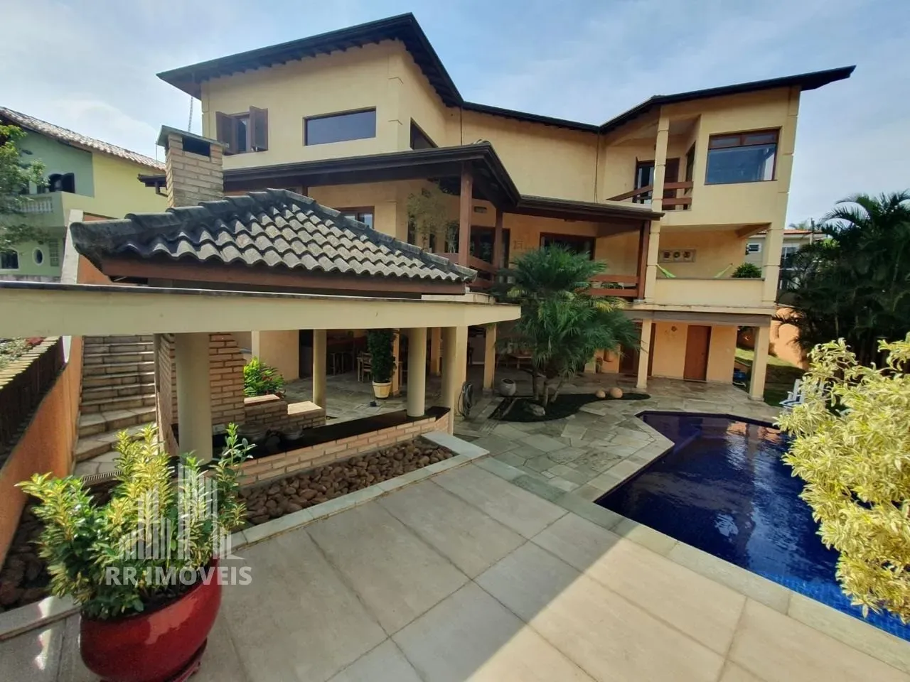 RR7219 Casa 486m² CONDOMÍNIO HORIZONTAL PARK - OPORTUNIDADE - 5 Doms 4 Vagas - Cotia, SP -