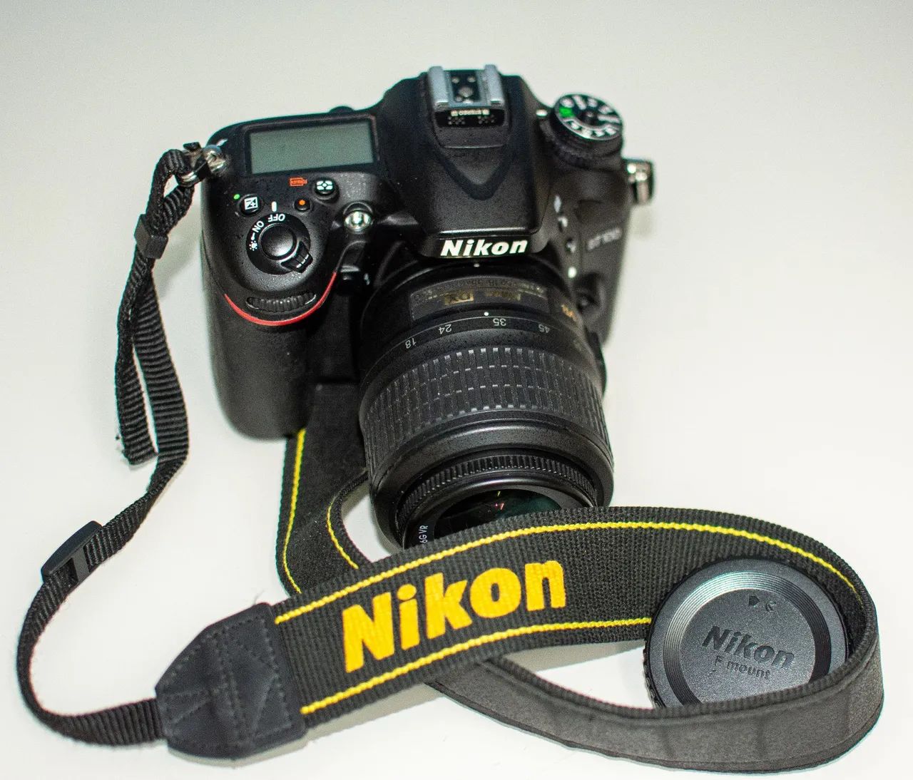 Camera nikon 7.100 aceito cartão  - Foto 2