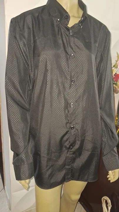 CAMISA SOCIAL PRETA MASCULINA TAMANHO 5XL - Foto 2