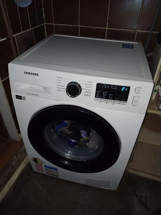 Máquina de Lavar Samsung (em perfeito estado) - 10kg - Foto 4