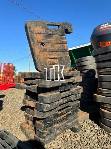 cod.1059 - Peso Dianteiro para Massey Ferguson série 7000 - TK Tratores Nova Andradina -MS - Foto 5
