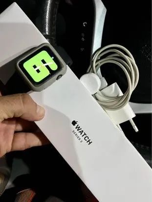 Apple Watch Série 3 42mm (Gps + Celular)