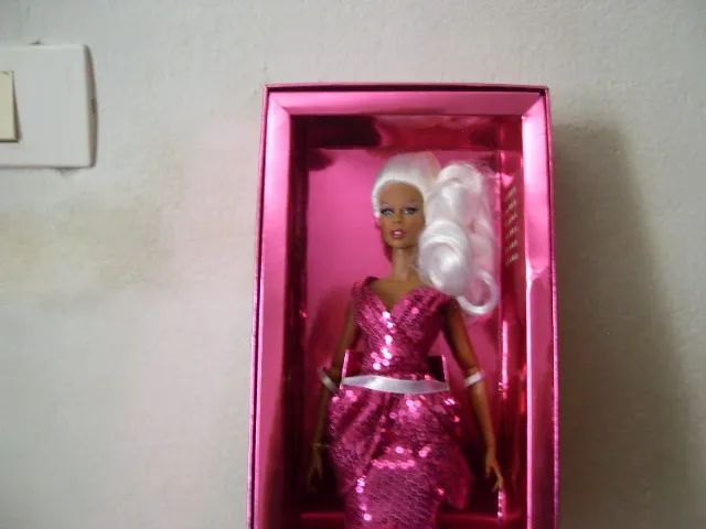 Fashion Royalty Rupaul Kitty Gurl Pink