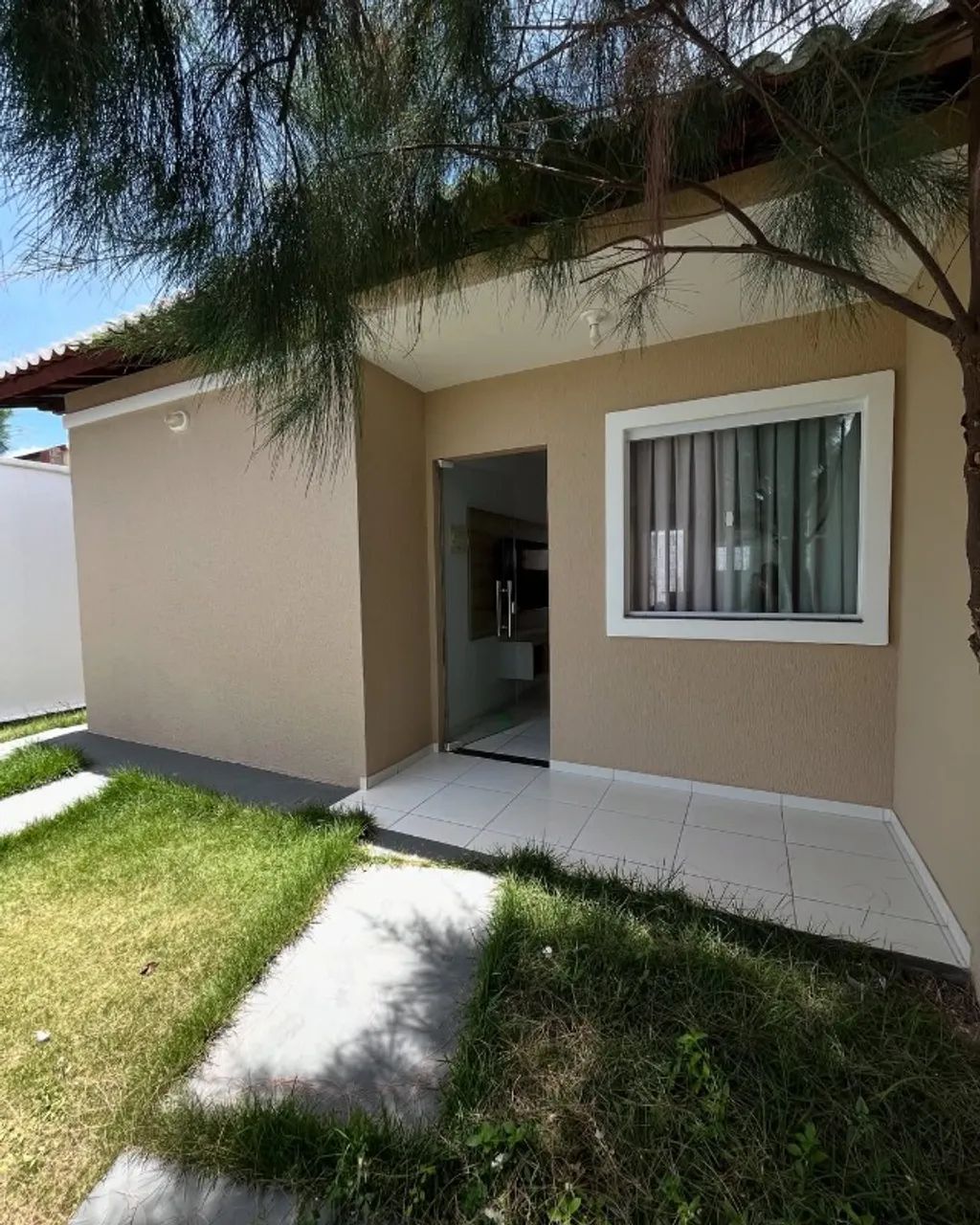 LINDA CASA À VENDA NO SÍTIO CERCADO