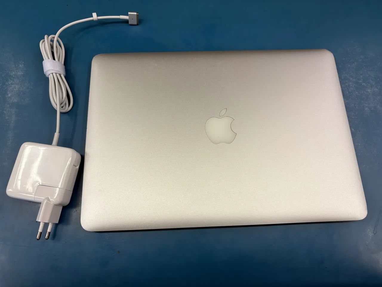 2017 MacBookAir 13インチ i7 8GB 500GB MacBook Air (13 polegadas, 2017) - Especificações técnicas