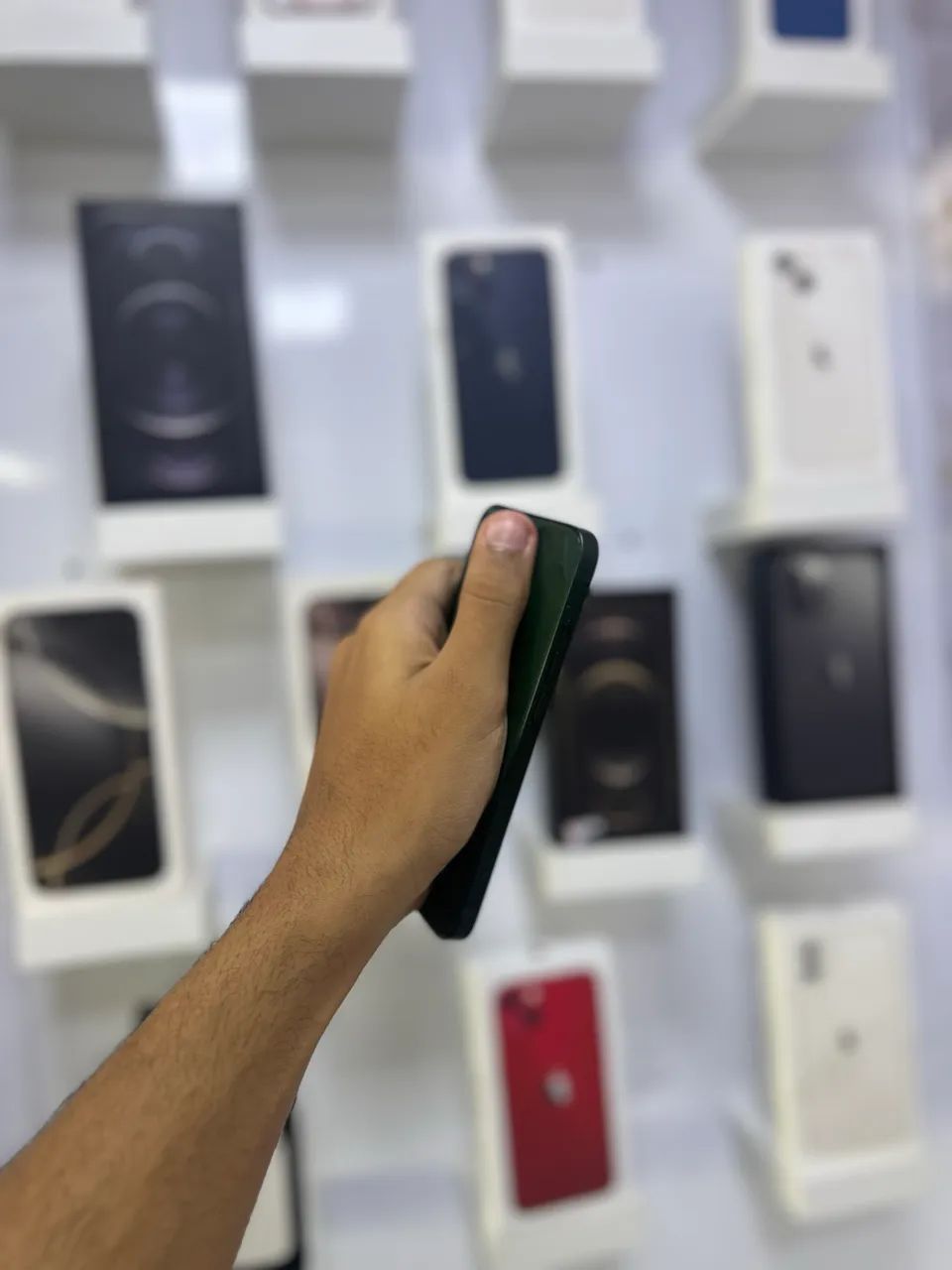 IPHONE 13 128 GB IMPECÁVEL TEM CAIXA  - Foto 3
