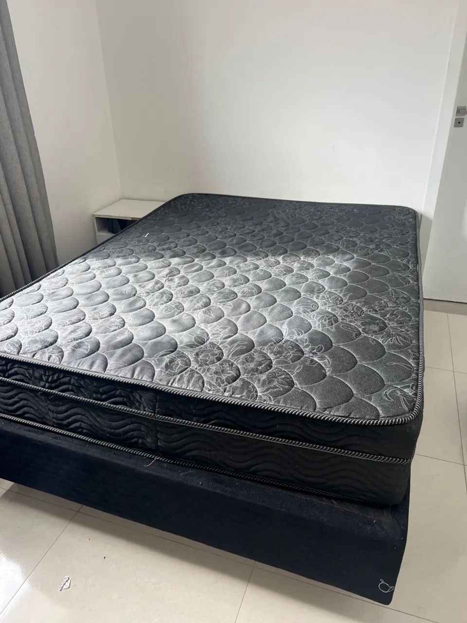 Cama Box Casal Preta