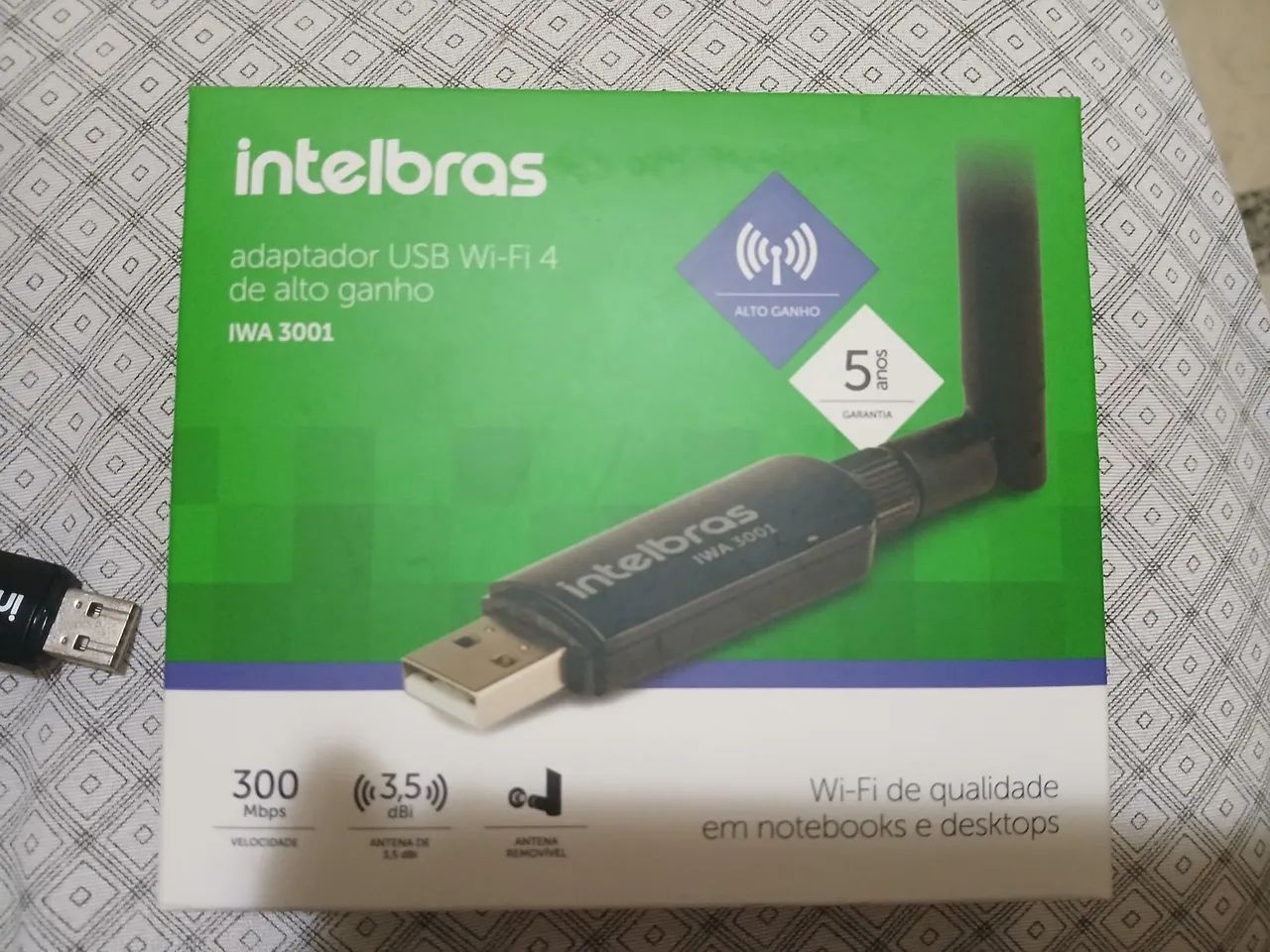 Adaptador wi fi USB intelbras 300 Mbps antena removível 64842097153409120