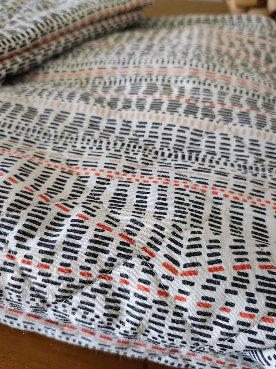 Queen bed cover63825076333059123