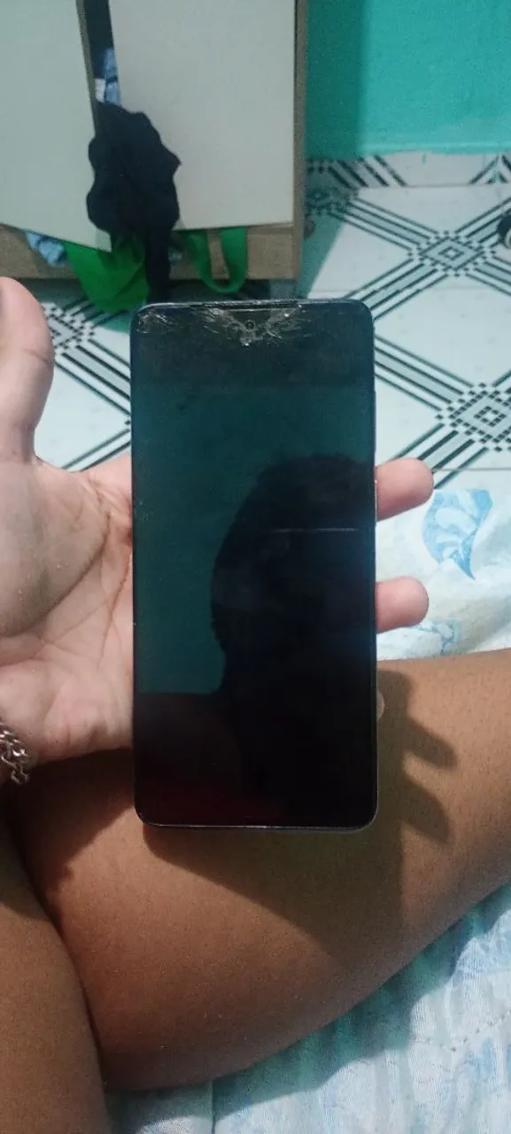 Celular Tela Quebrada