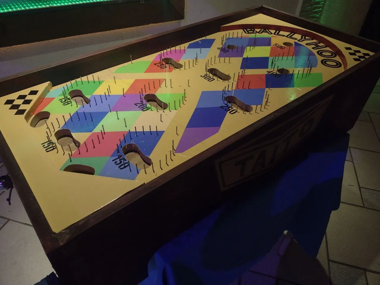 Jogo de Pinball Ballyhoo Antigo - Colecionador