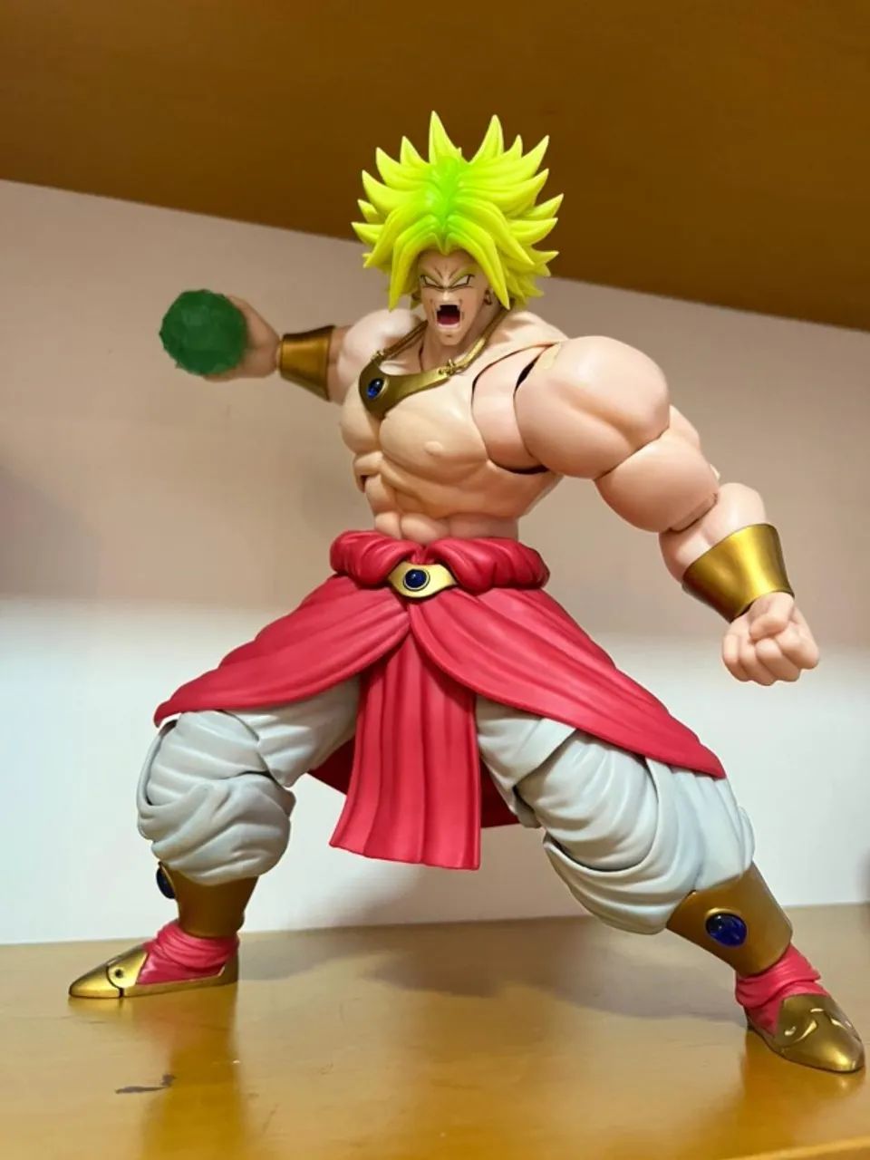 Broly Kong64750426836227121