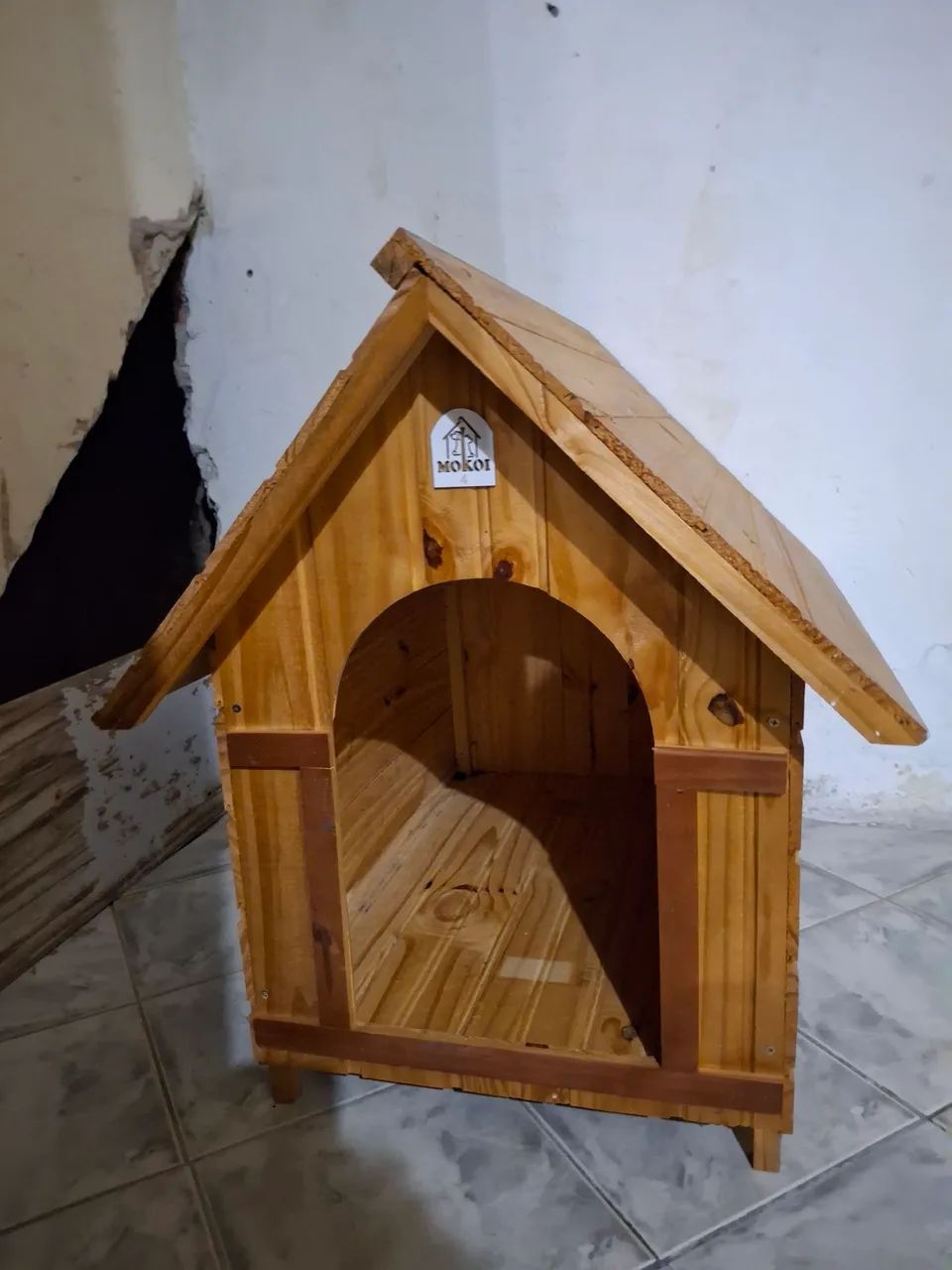 Casinha de cachorro em madeira