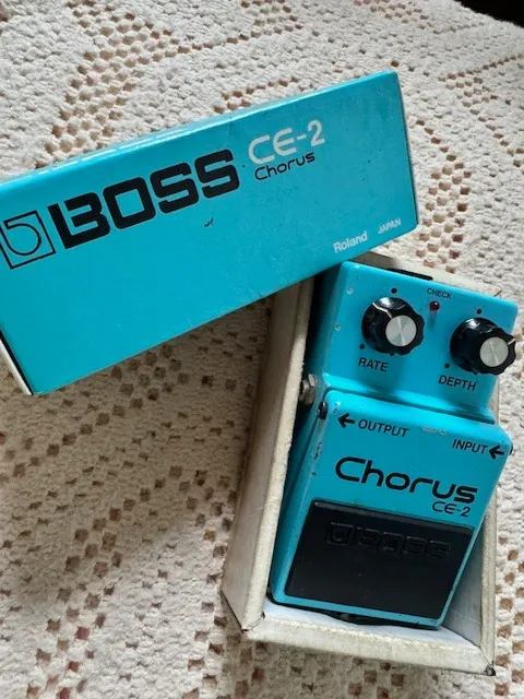 chorus boss ce 2