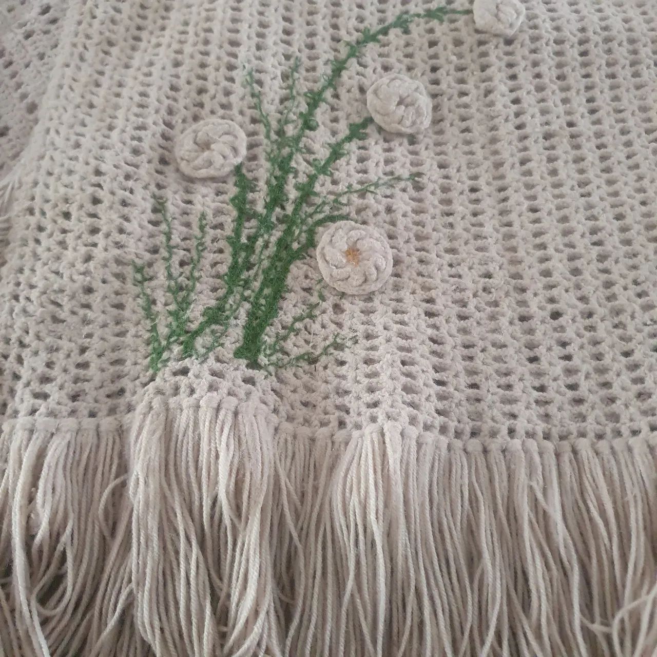 Xale e poncho de Crochê . Para vovós e mamães estilosas.  - Foto 2