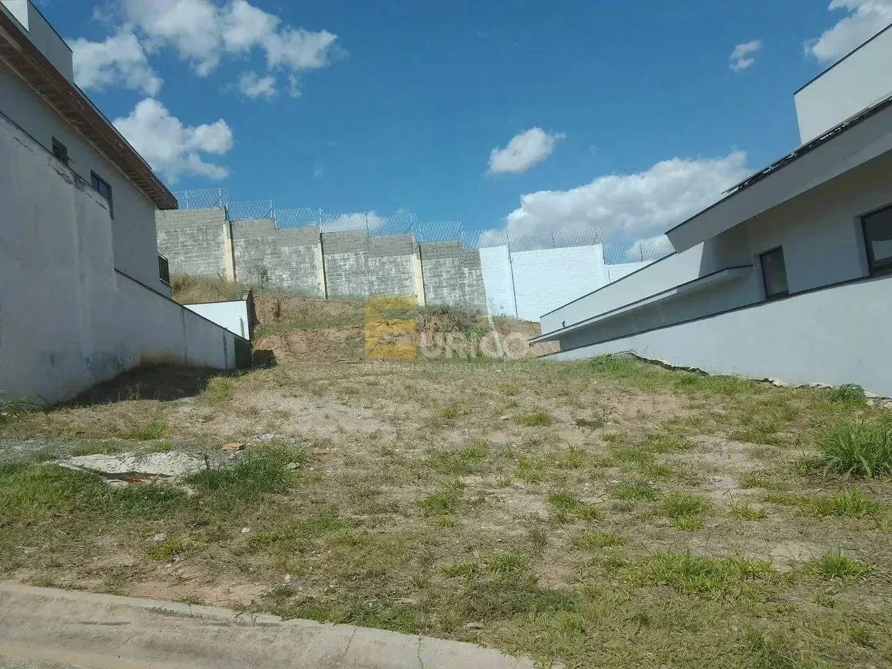 Terreno à Venda em Condomínio Fechado em Jundiai - Residencial Bella Vitta