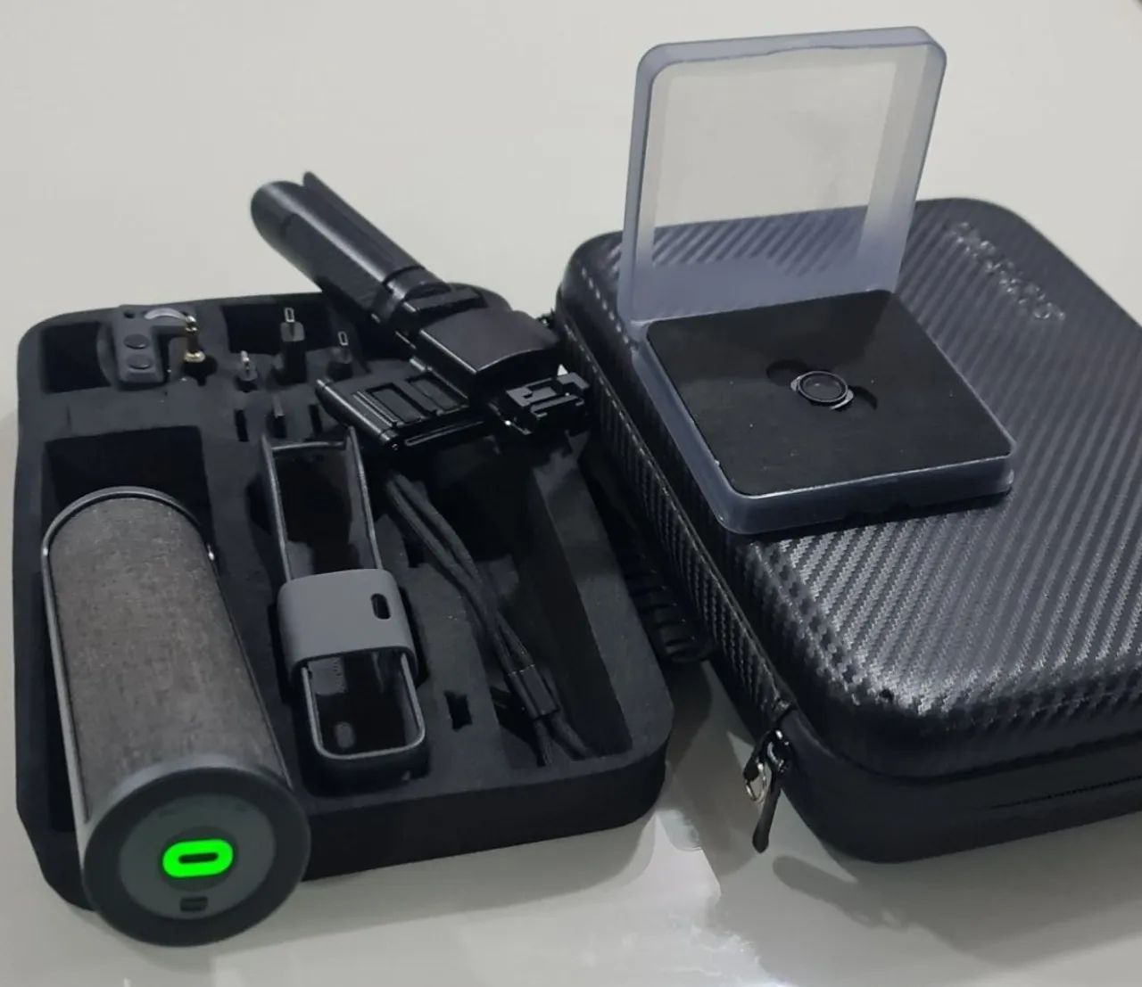 DJI Osmo Pocket - C/ POWERBANK OSMO Original + acessorios Filmadora Compacta e Completa - Foto 5