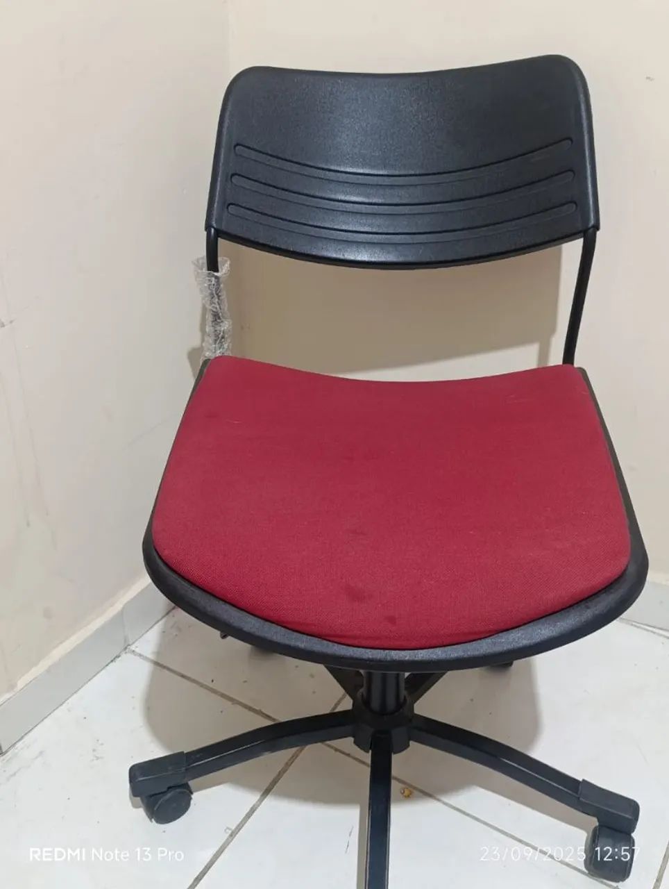 Cadeiras escritório 64596141948290122